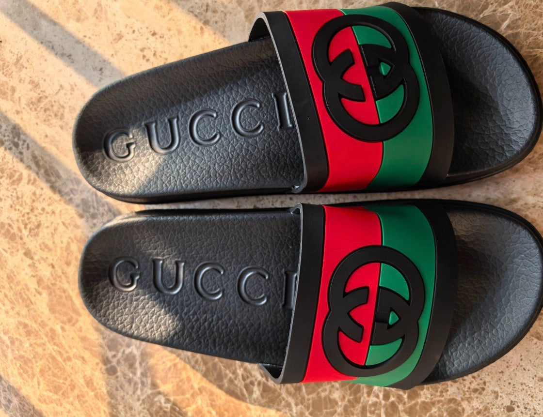 Pantoufles homme : Gucci