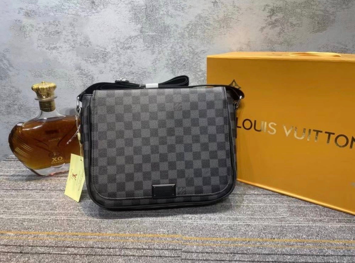 Sacs homme LV