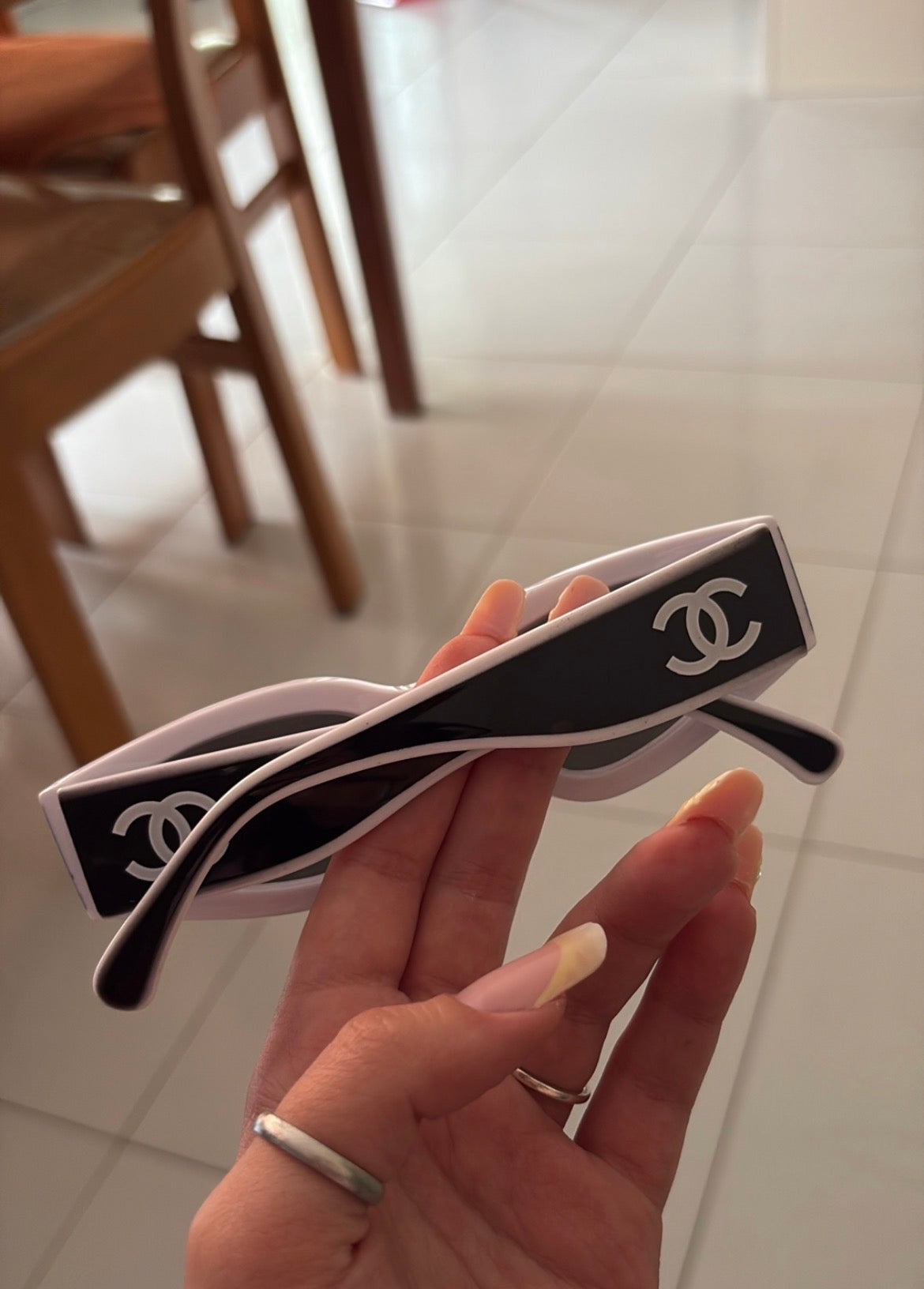 Lunette de soleil femme :CHANEL