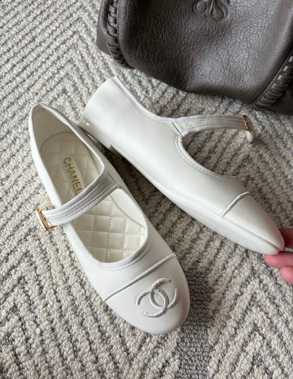 Ballerines Chanel — Élégance & Luxe au quotidien