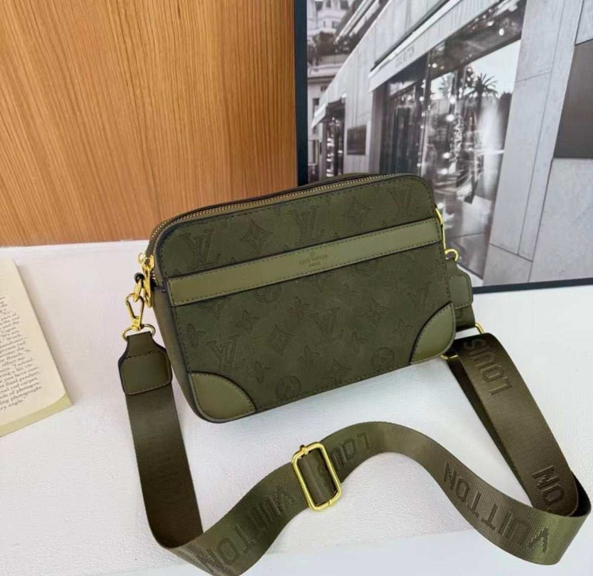 Sacs homme:LV