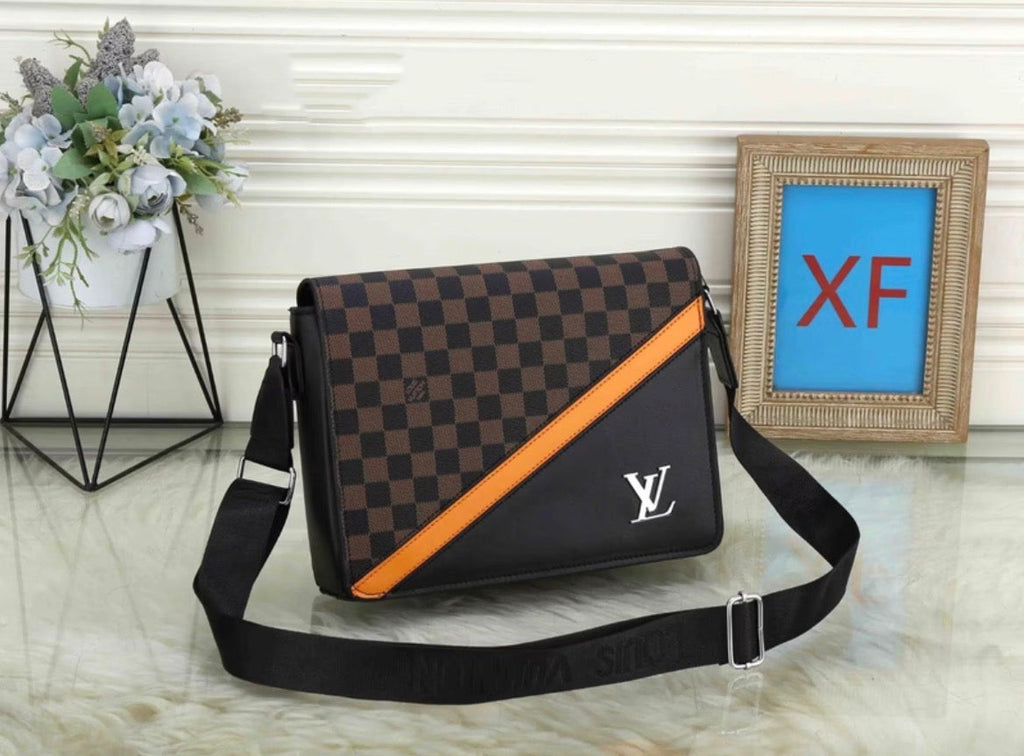 Sacs homme: LV