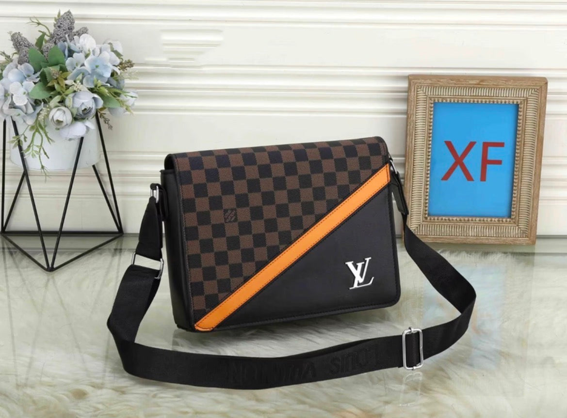 Sacs homme: LV