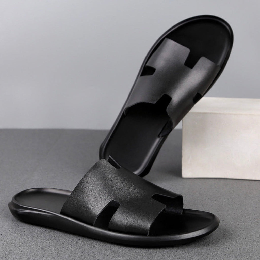 Pantoufles Homme : HERMÈS