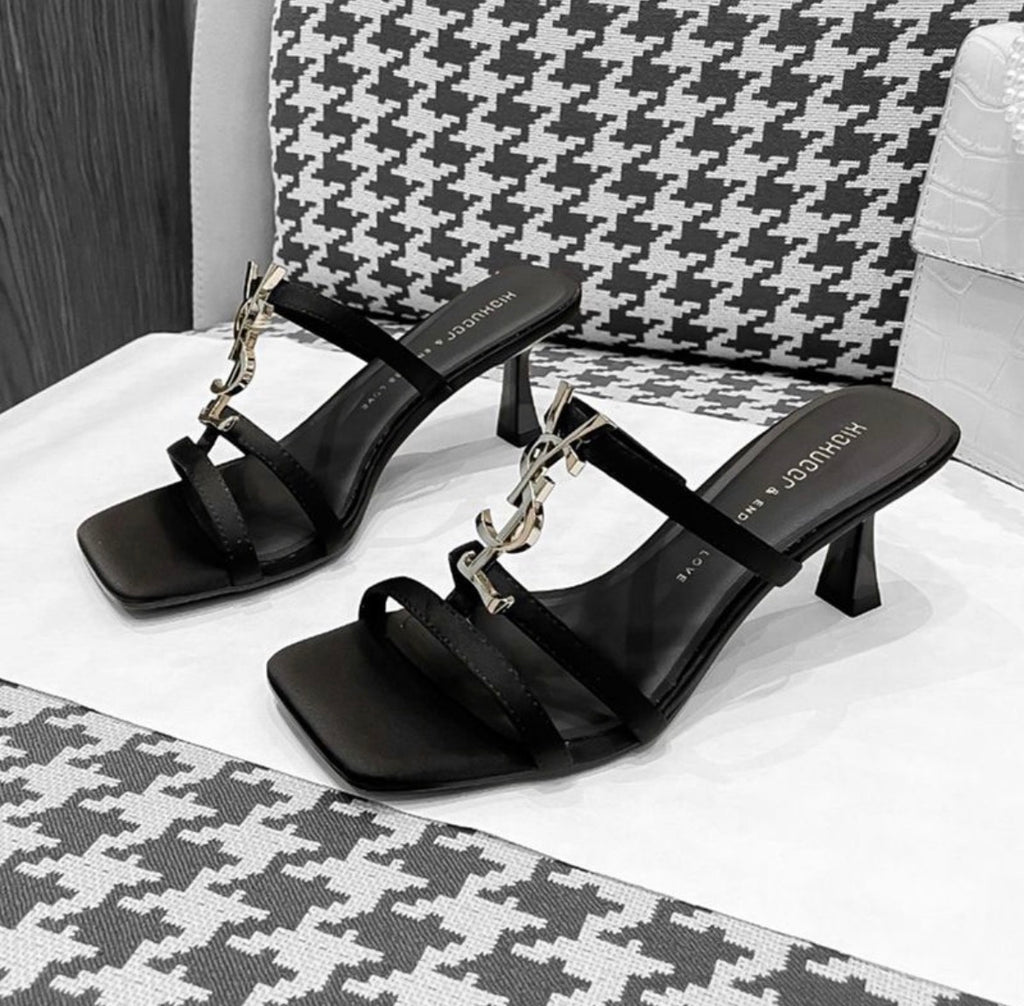 Sandales YSL