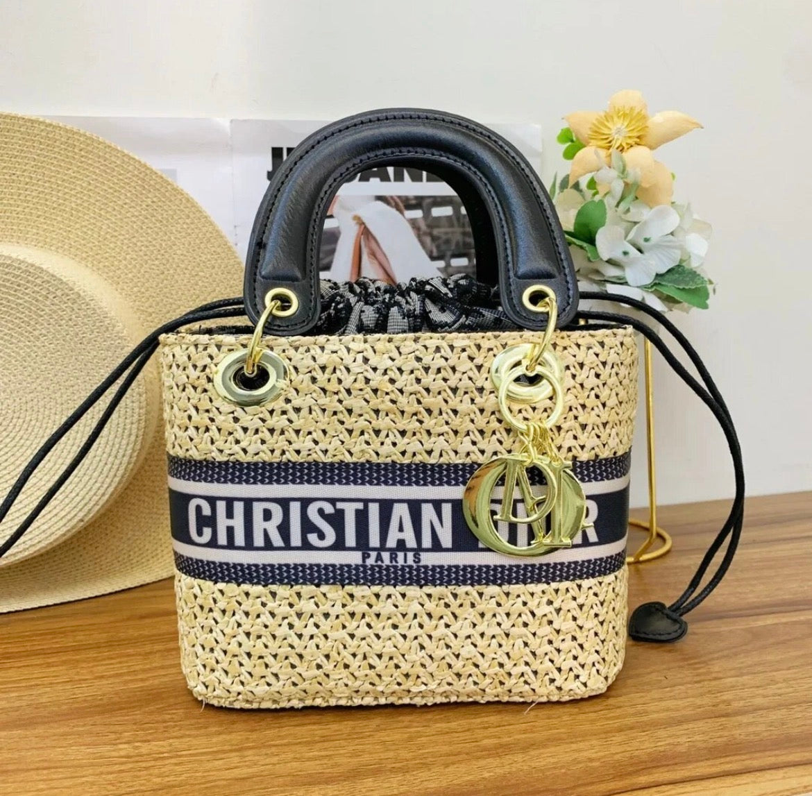 Sac a main CHRISTIAN DIOR