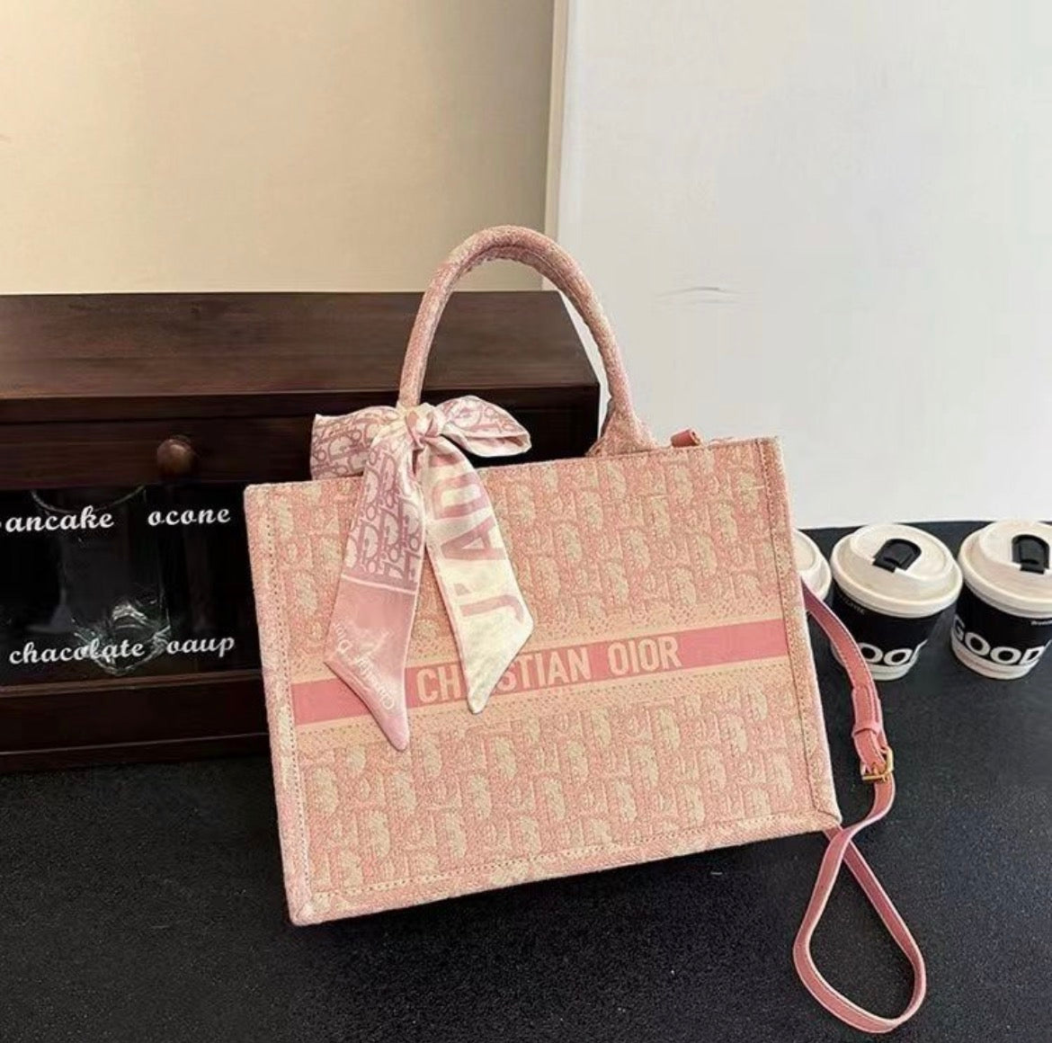 Sac a main CHRISTIAN DIOR