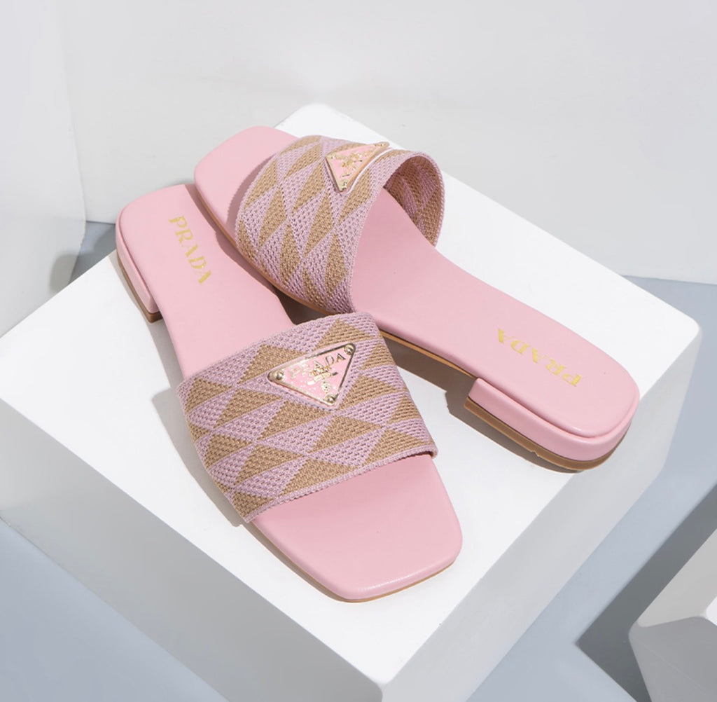 Sandale : PRADA