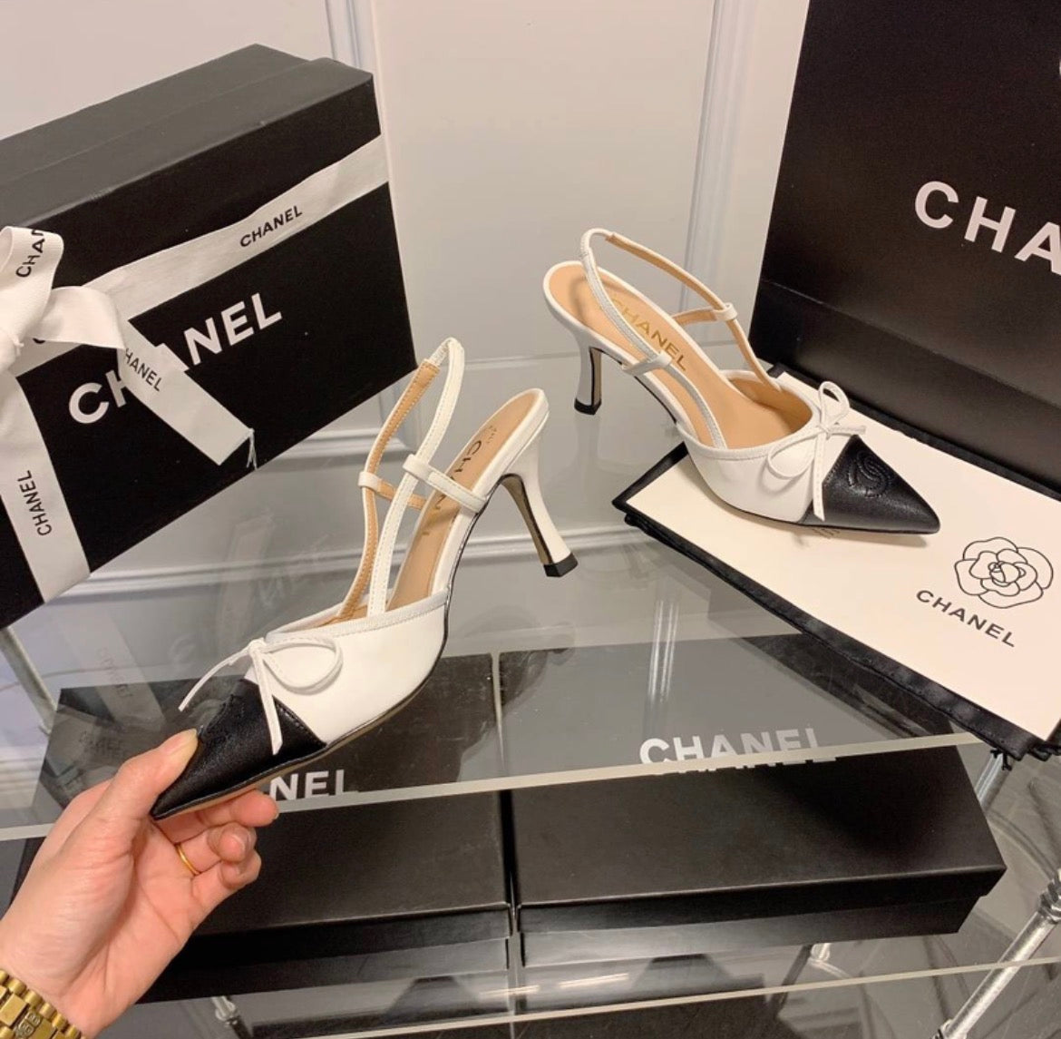 Escarpins :Chanel