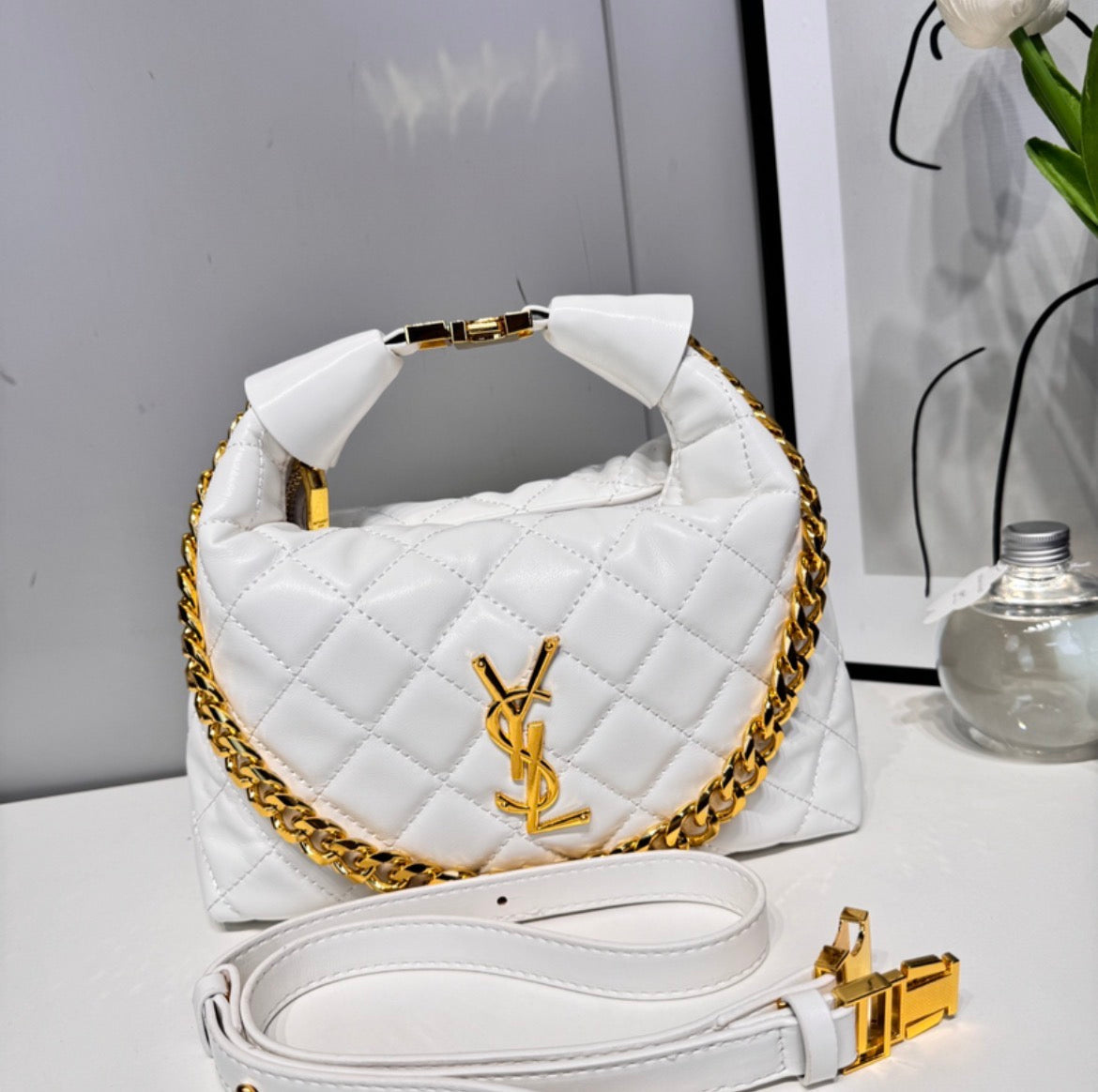 Sac a main YVE SAINT LAURENT