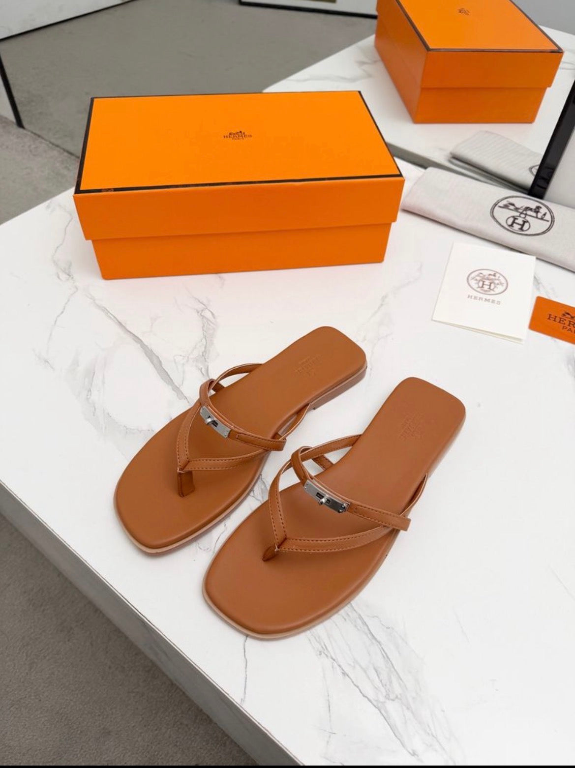Sandales :hermès