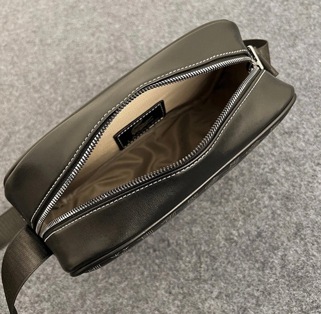 Sacs homme :LACOSTE