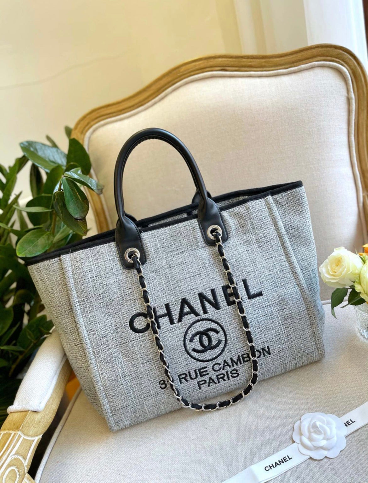 Sac a main CHANEL