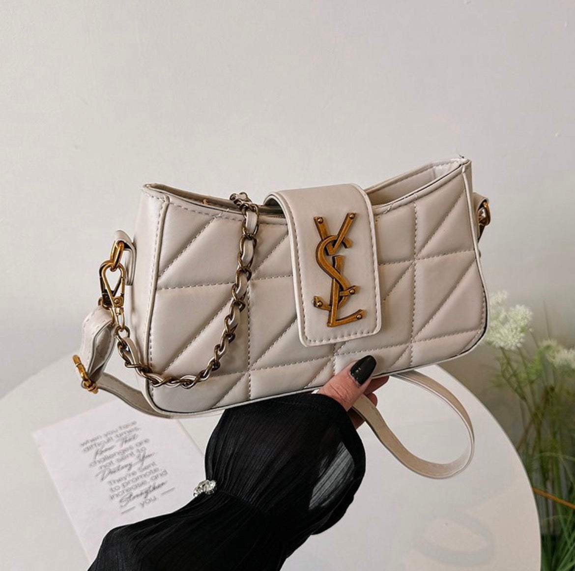 Sac a main YVE SAINT LAURENT