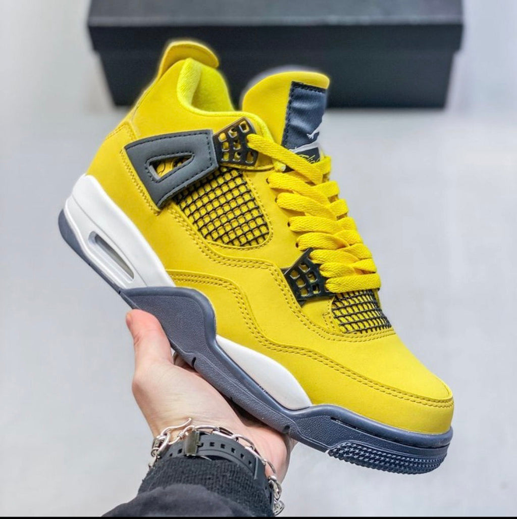Baskets AIR JORDAN
