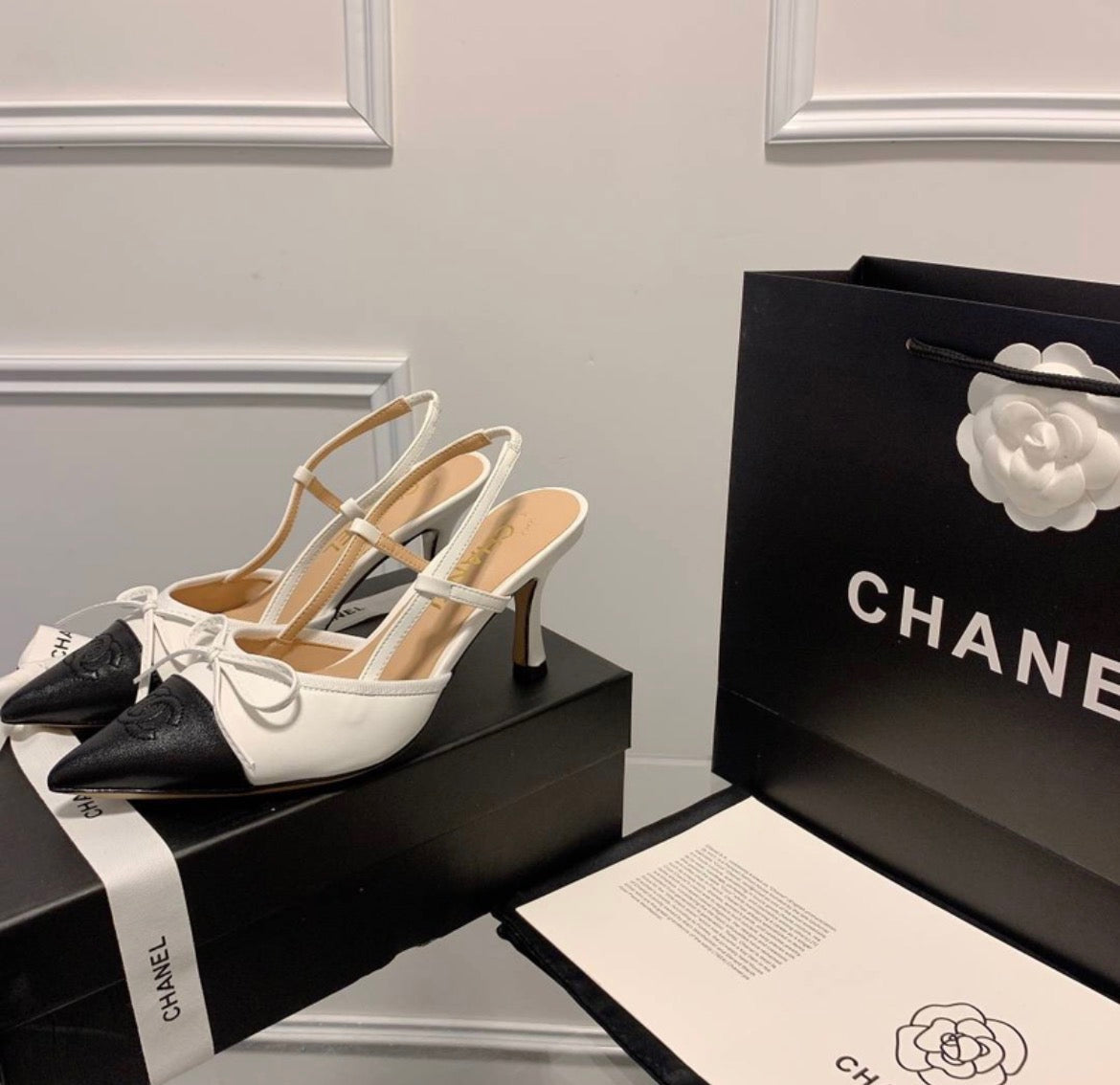 Escarpins :Chanel
