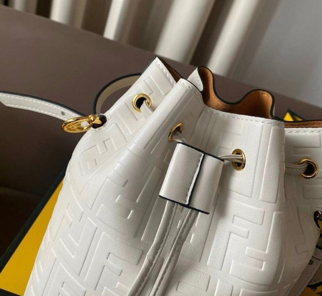 Sac à main : FENDI