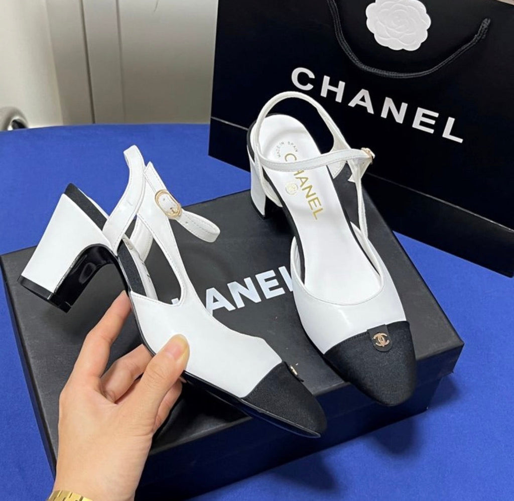 Sandales:Chanel