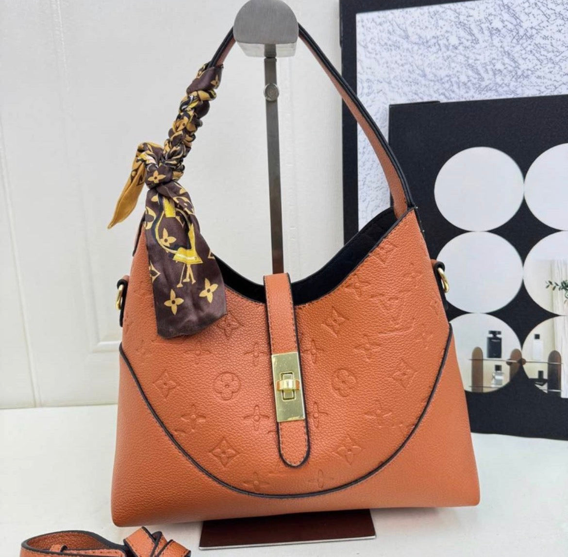 Sac à main :LV