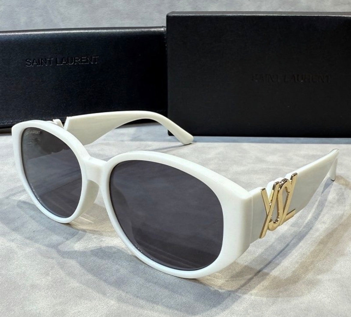 Lunette de soleil :IVE SAISON LAURANT
