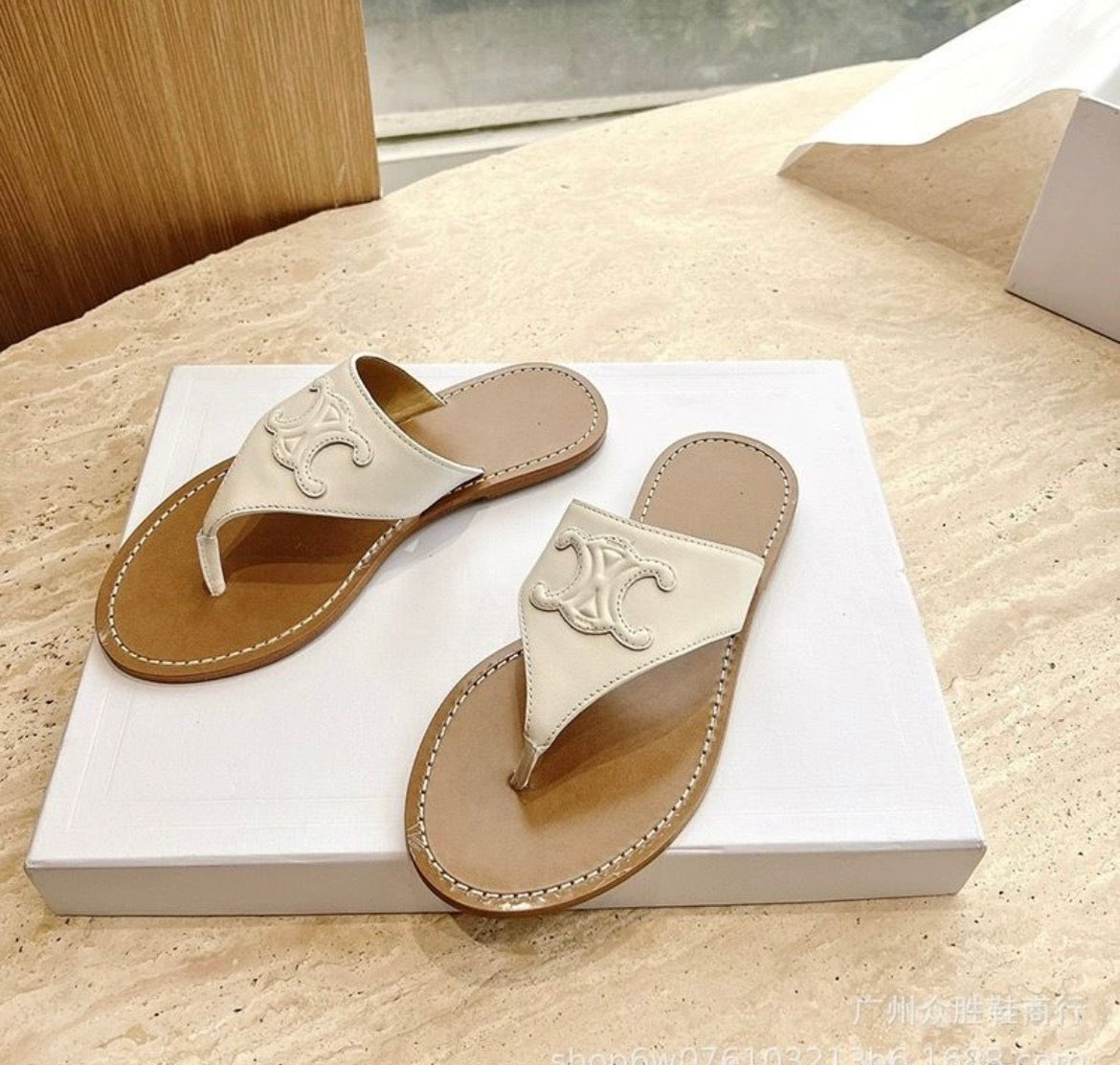 Sandales :CÉLINE