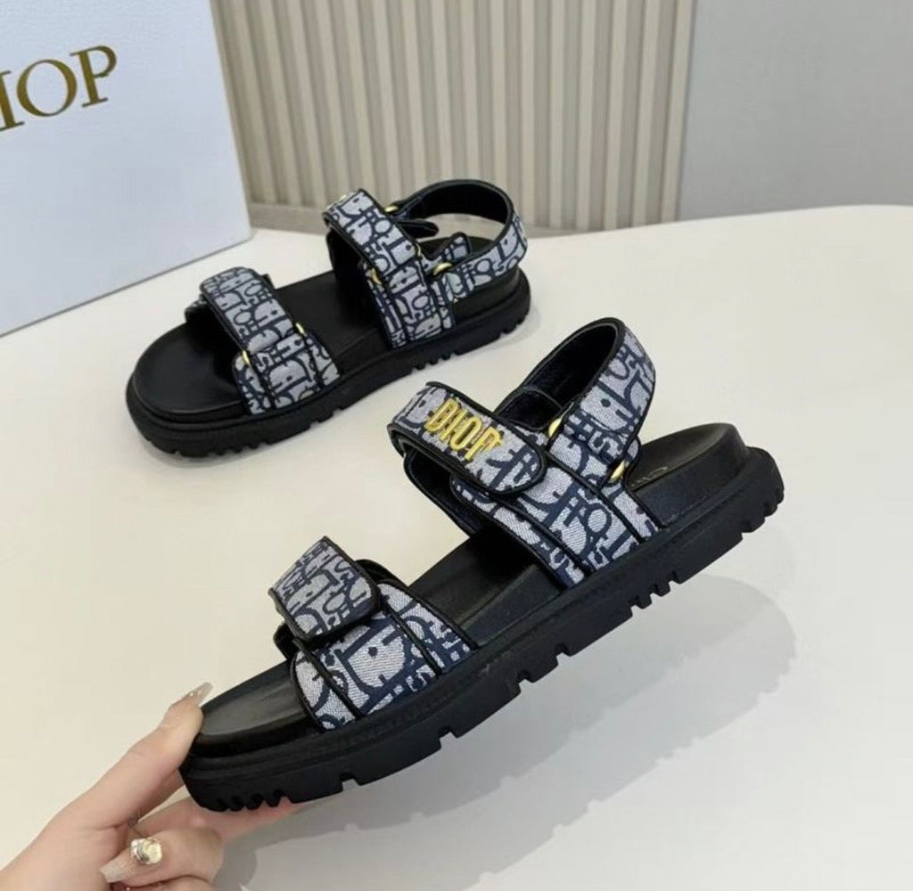 Pantoufles homme :DIOR