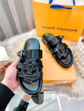 Pantoufles homme :LV