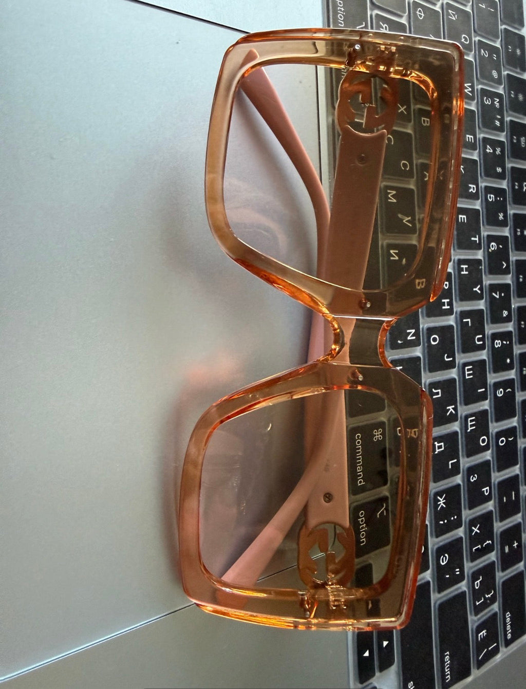 Lunette de soleil femme :GUCCI