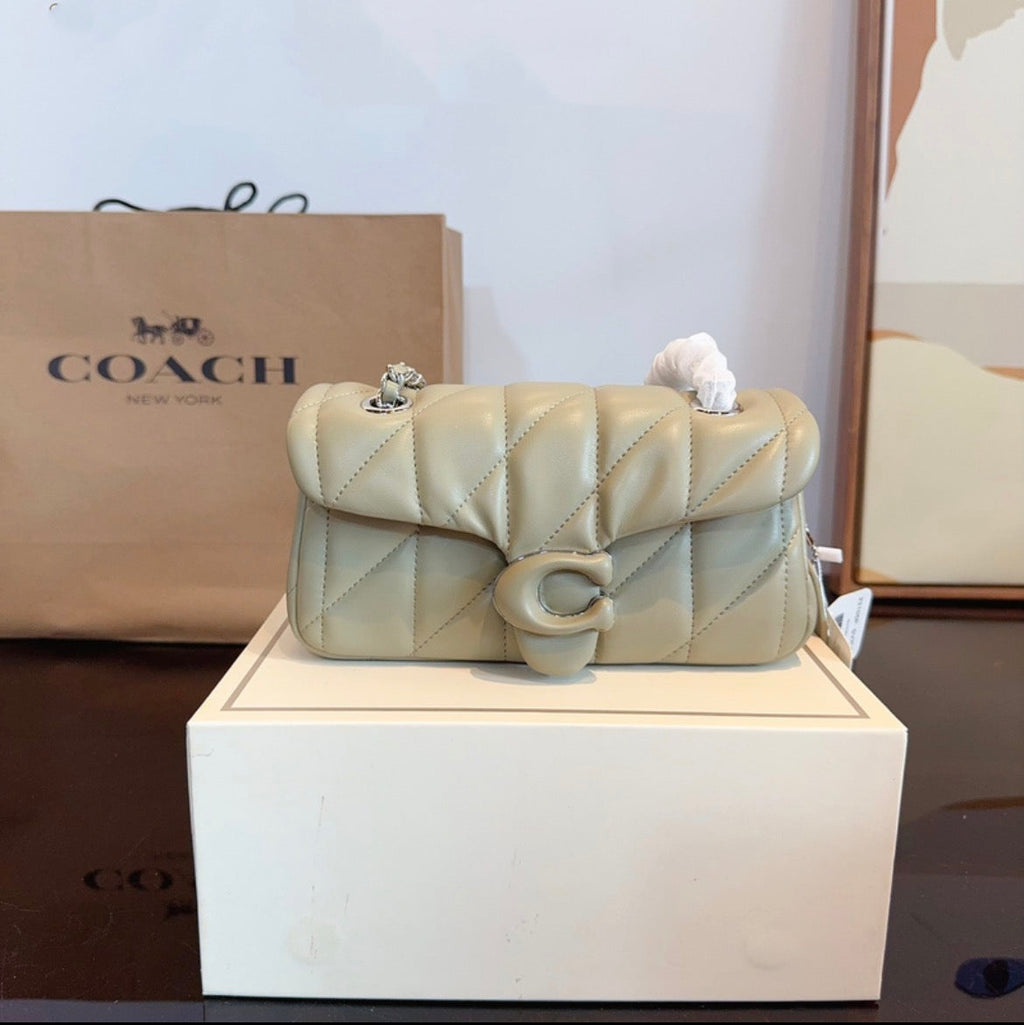 Sa a main COACH