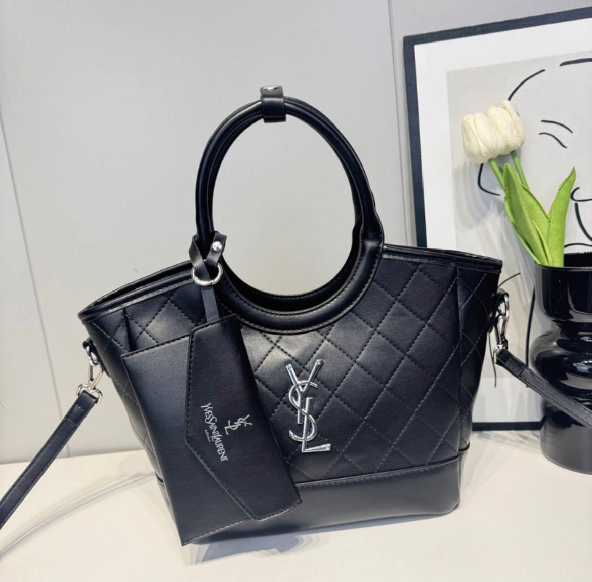 Sac a main :LV et Usman