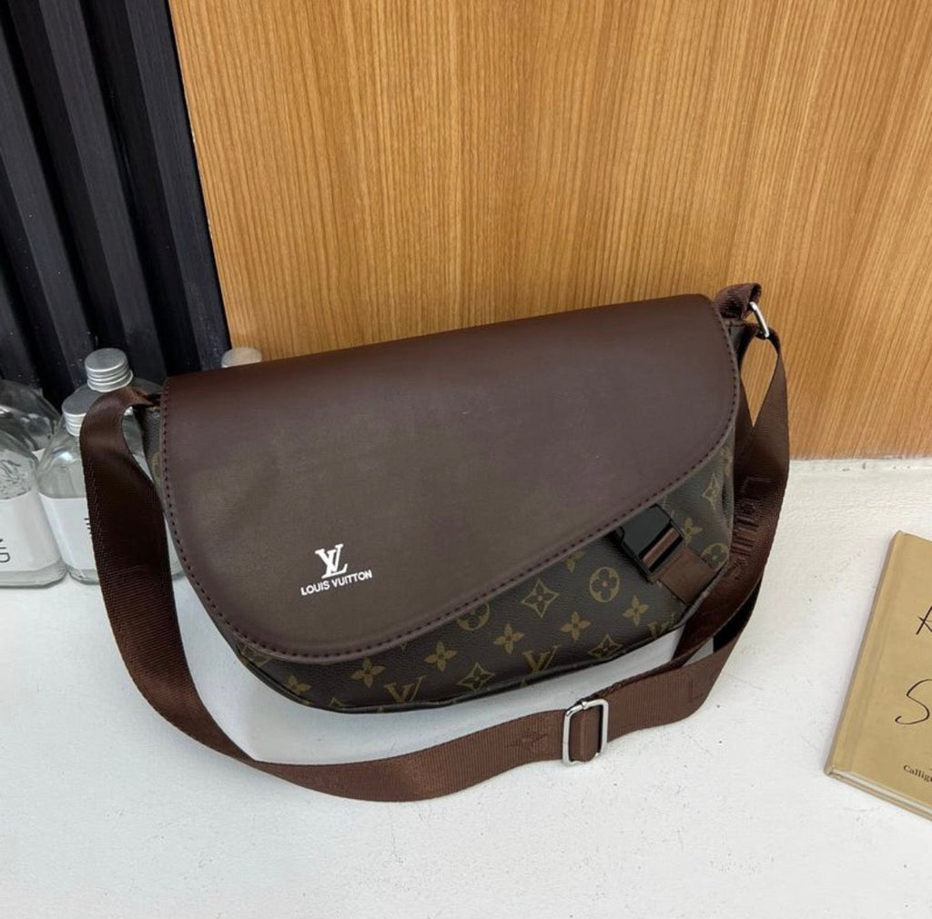 Sac homme :LV
