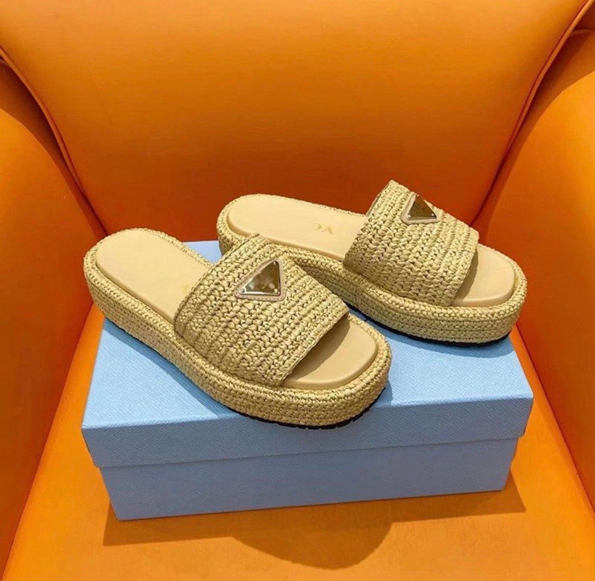 Sandales PRADA