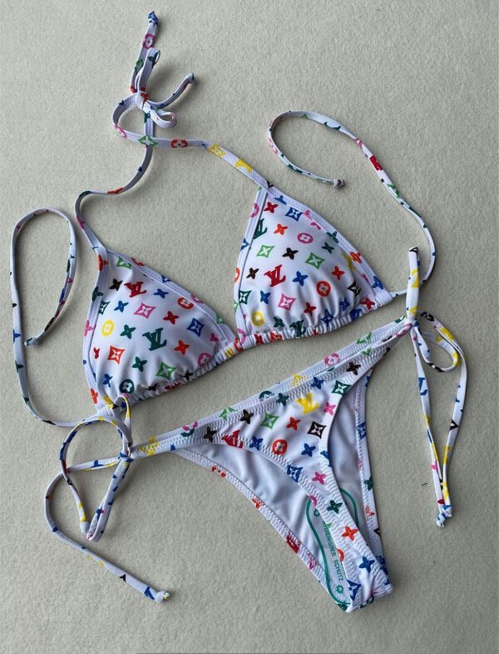 Maillot de bain :LV