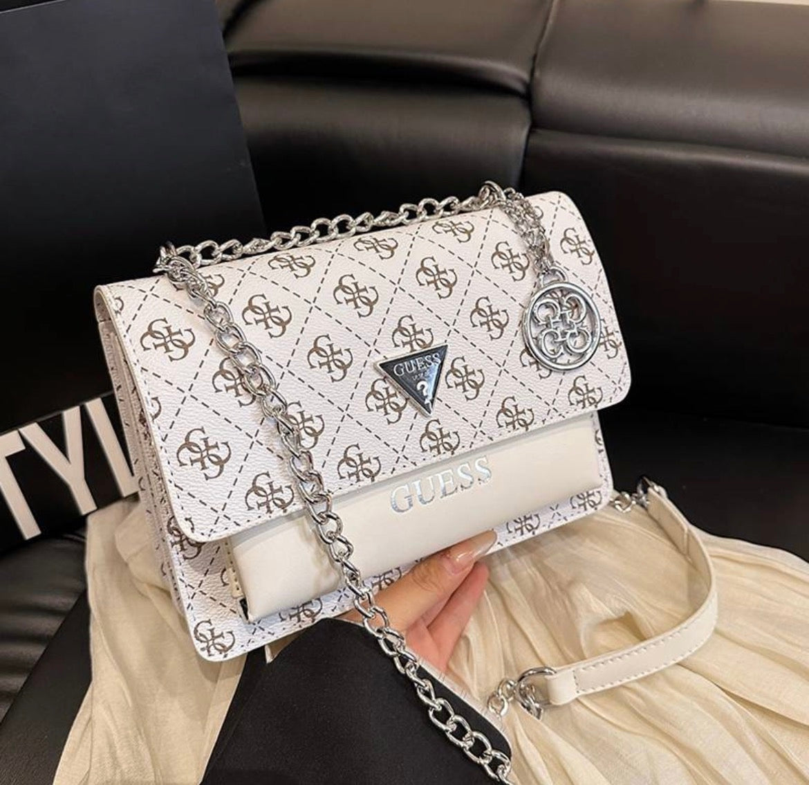 Sac a main : GUESS