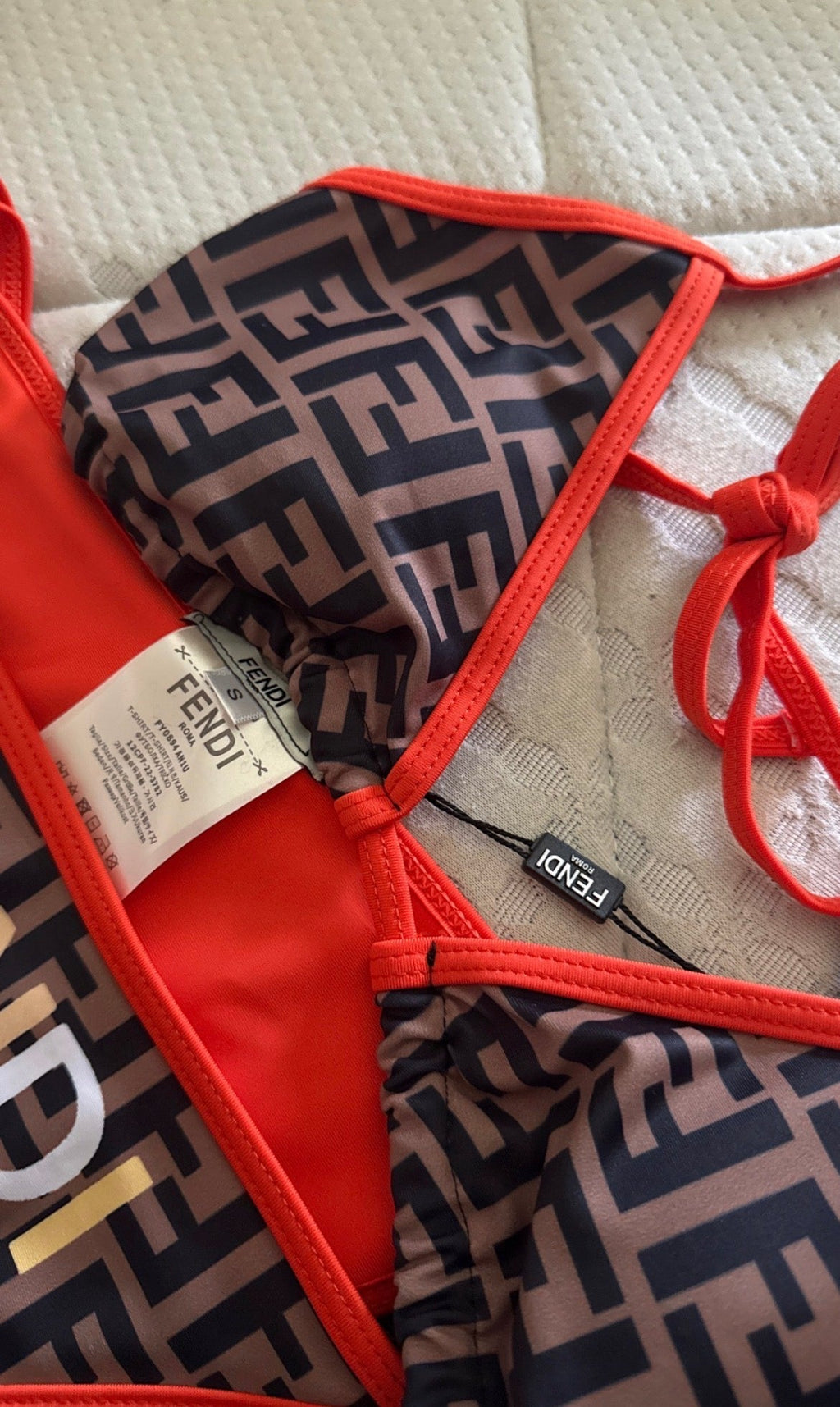 Maillot de bain:FENDI
