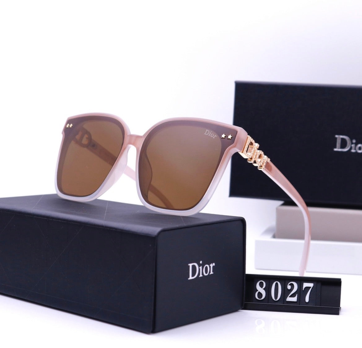 Lunette de soleil :DIOR