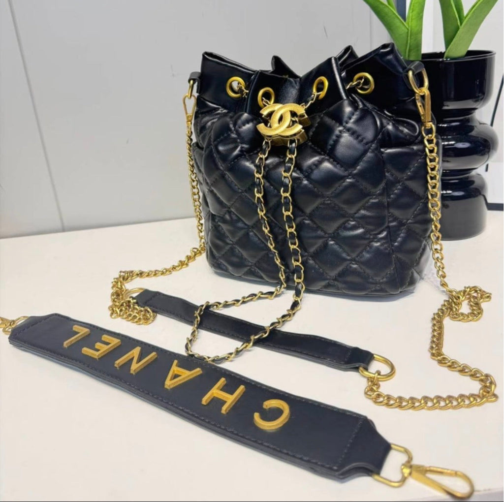 Sac à main : CHANEL