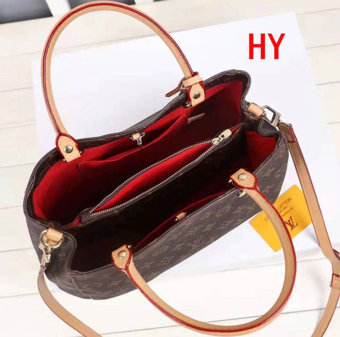 Sac à main :LV