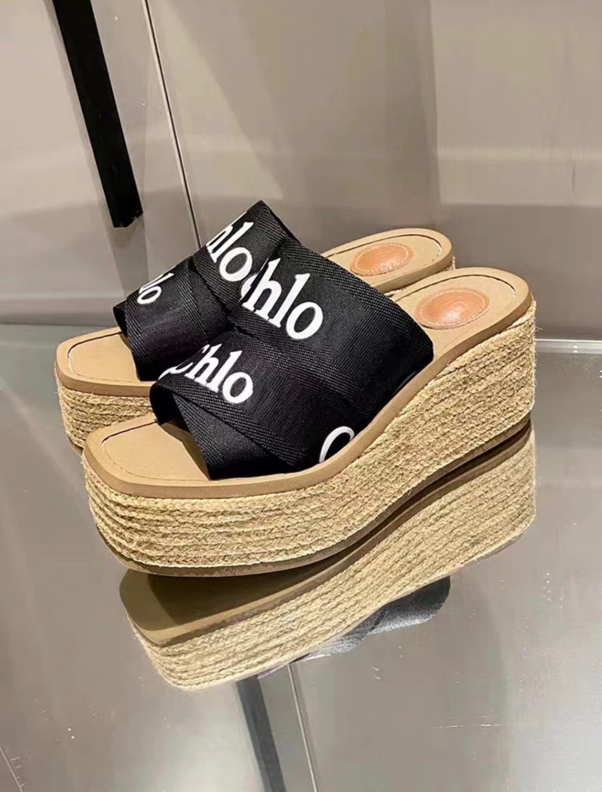 Sandales :CHLOÉ