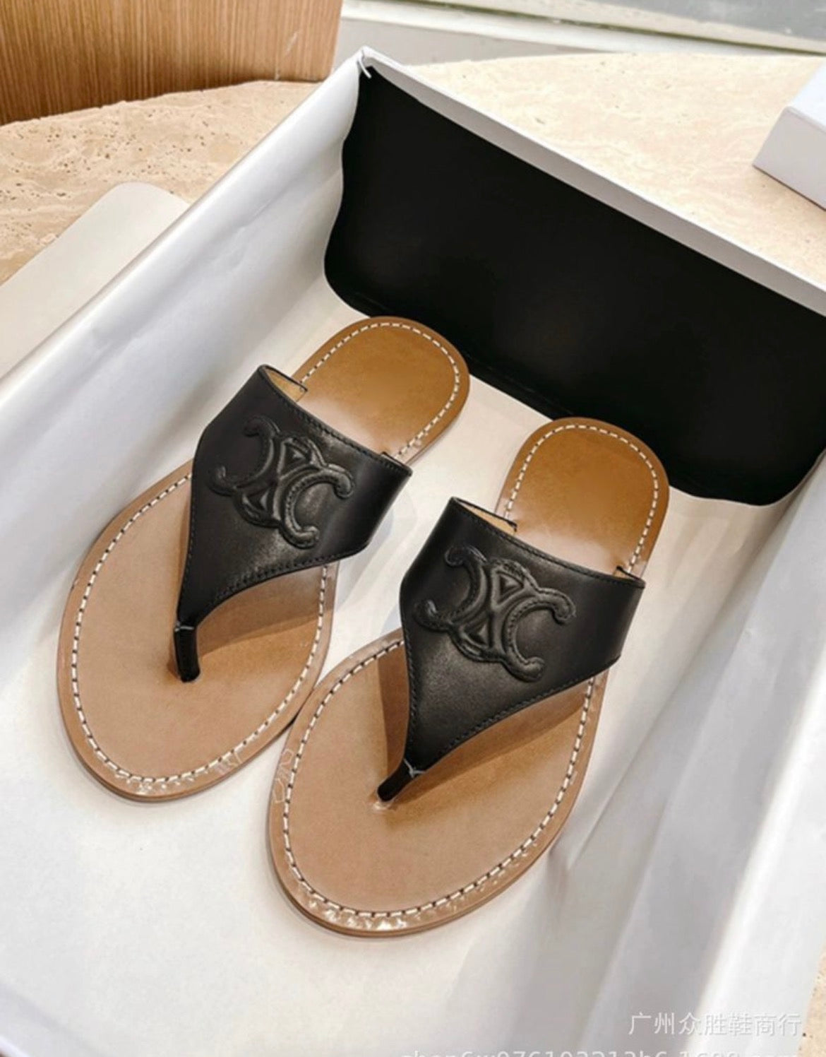 Sandales :CÉLINE