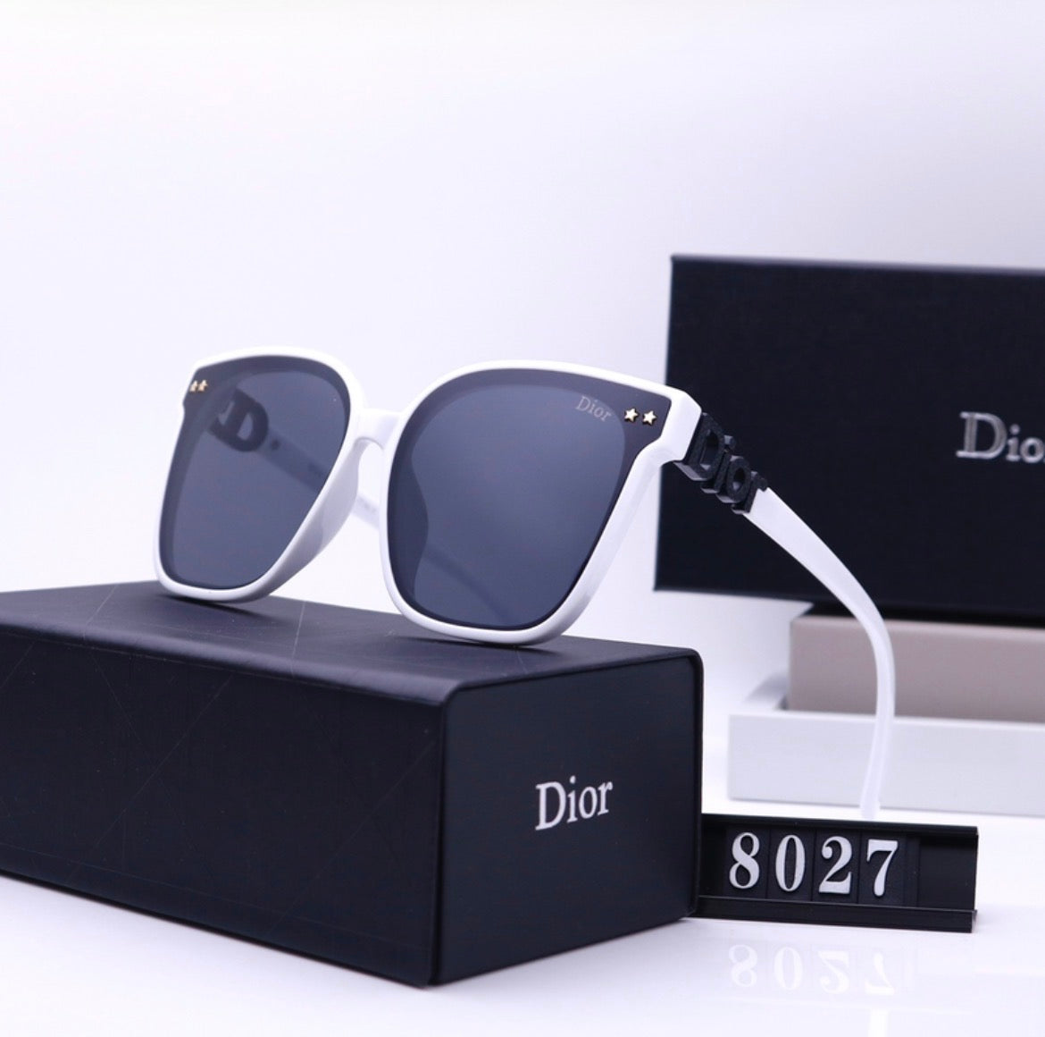 Lunette de soleil :DIOR