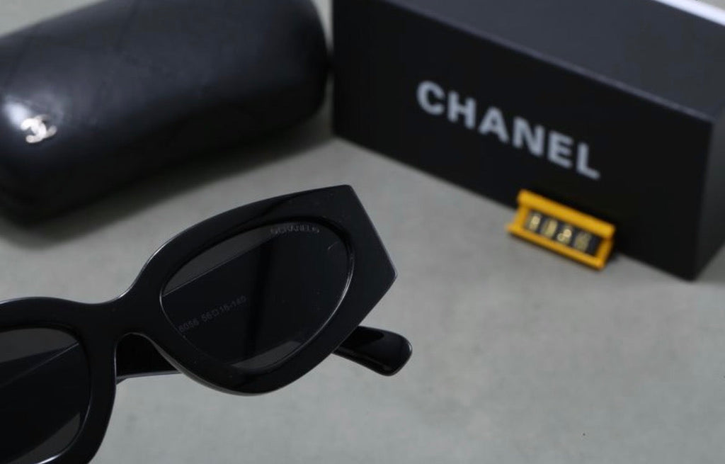 Lunette de soleil femme :CHANEL