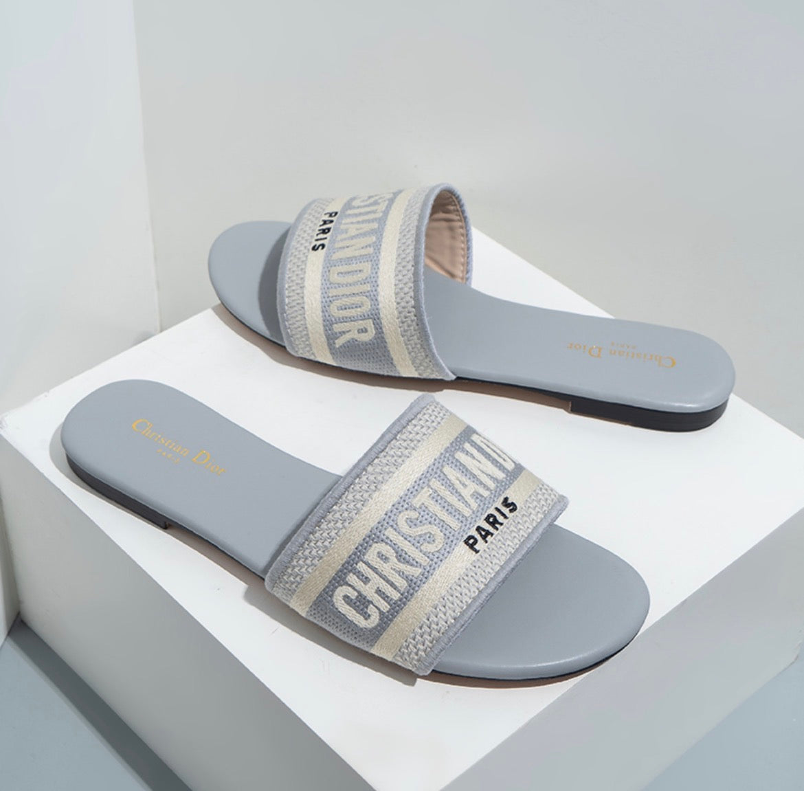 Sandales CHRISTIAN DIOR