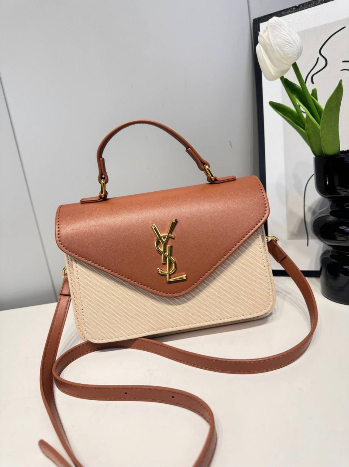 Sac a main YVE SAINT LAURENT