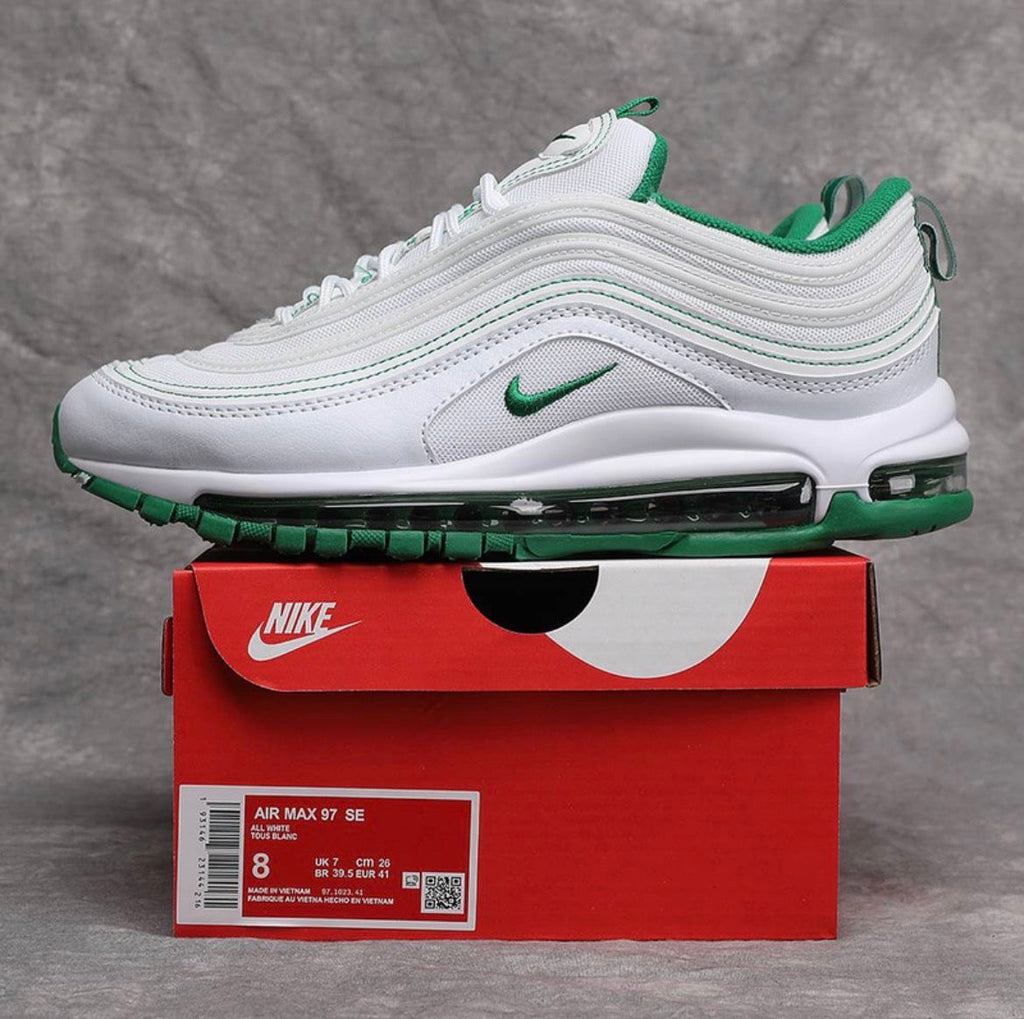 Baskets NIKE