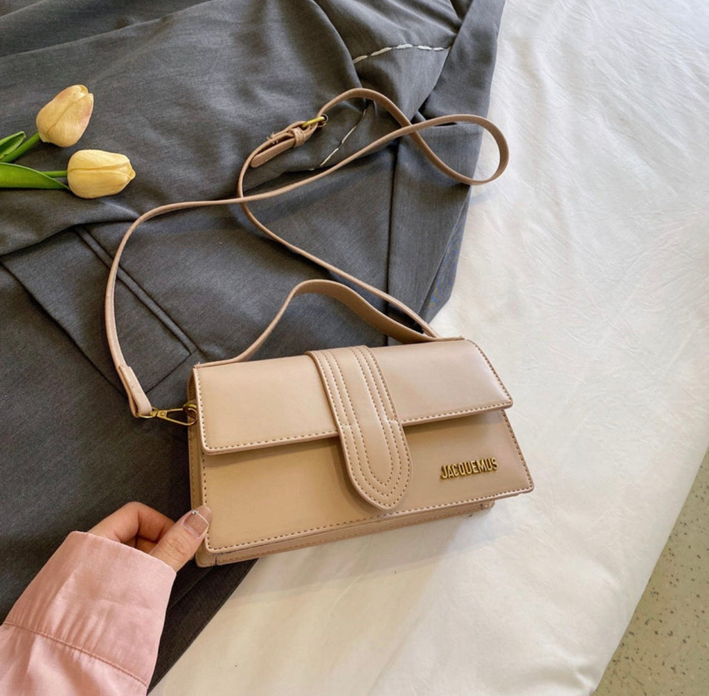 Sac a main:JACQUEMUS