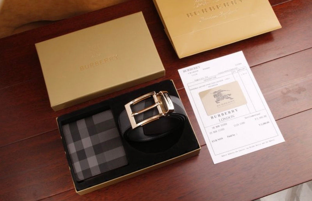Ceinture et portefeuille :BURBERRY