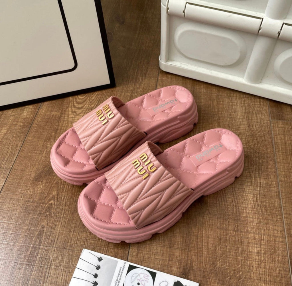 Sandales :MIU MIU