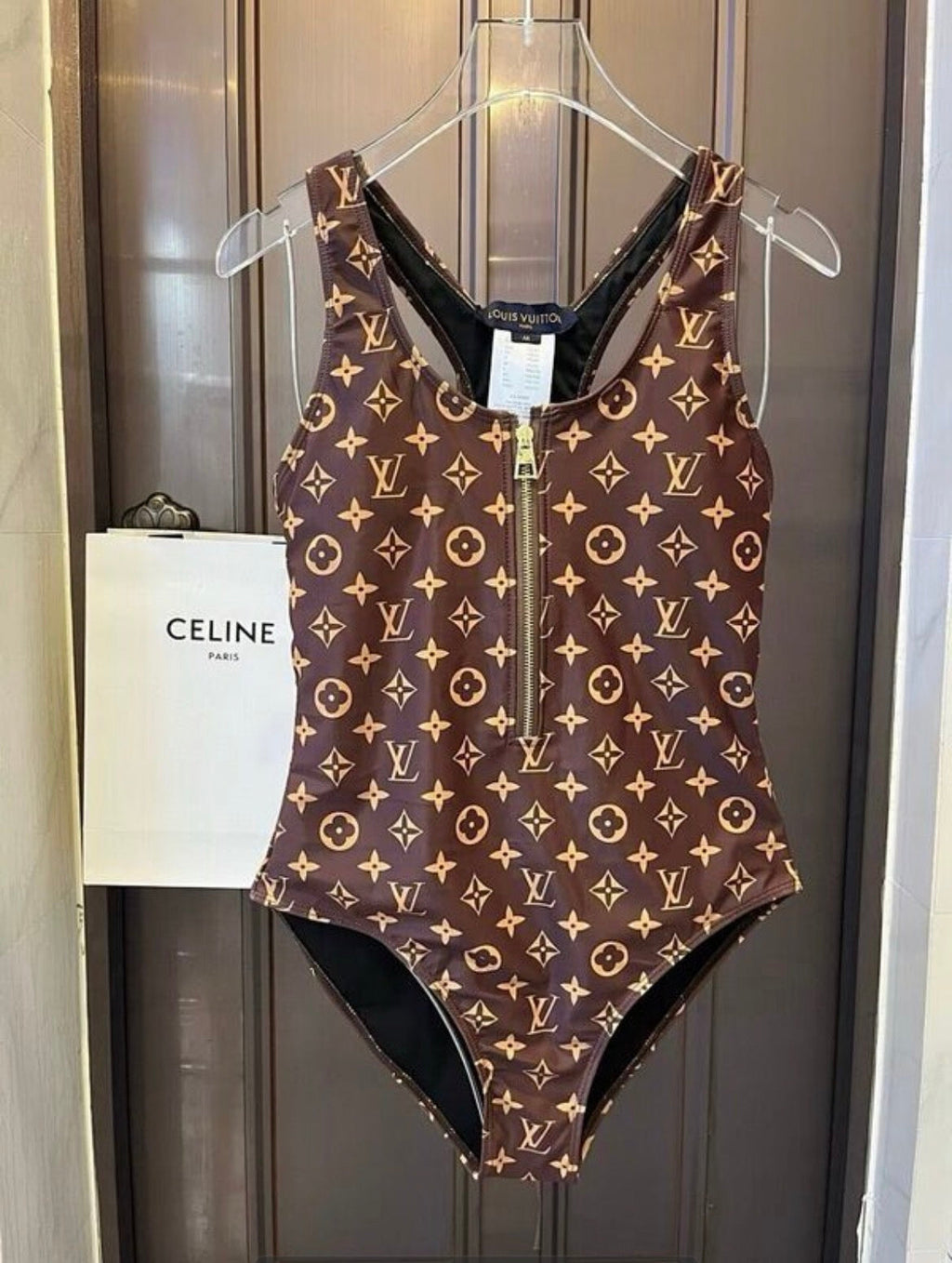 Maillot de bain :LV