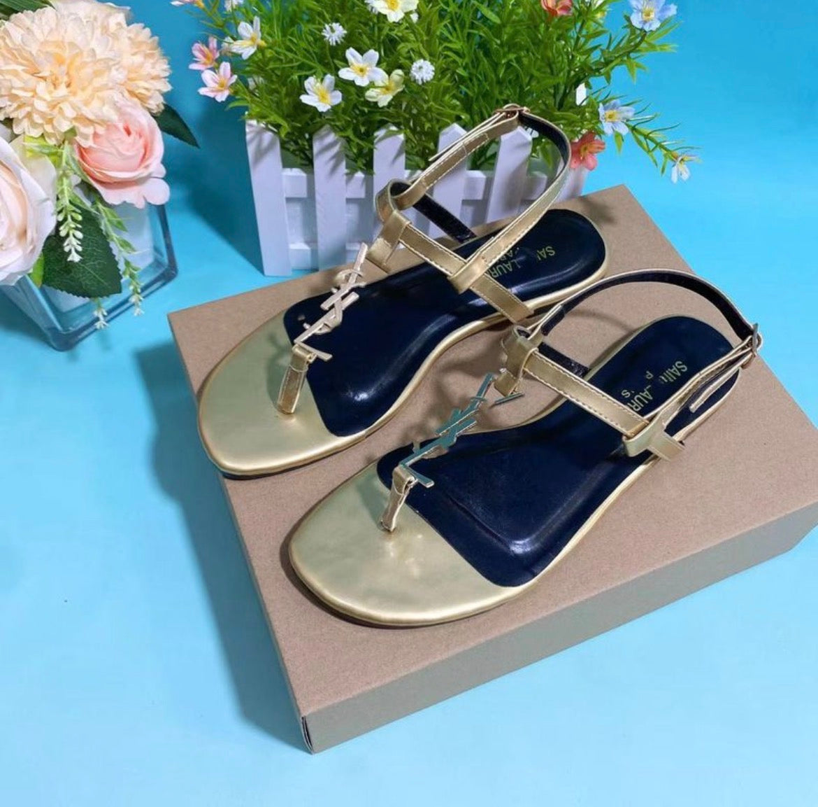 Sandales YVE SAINT LAURENT